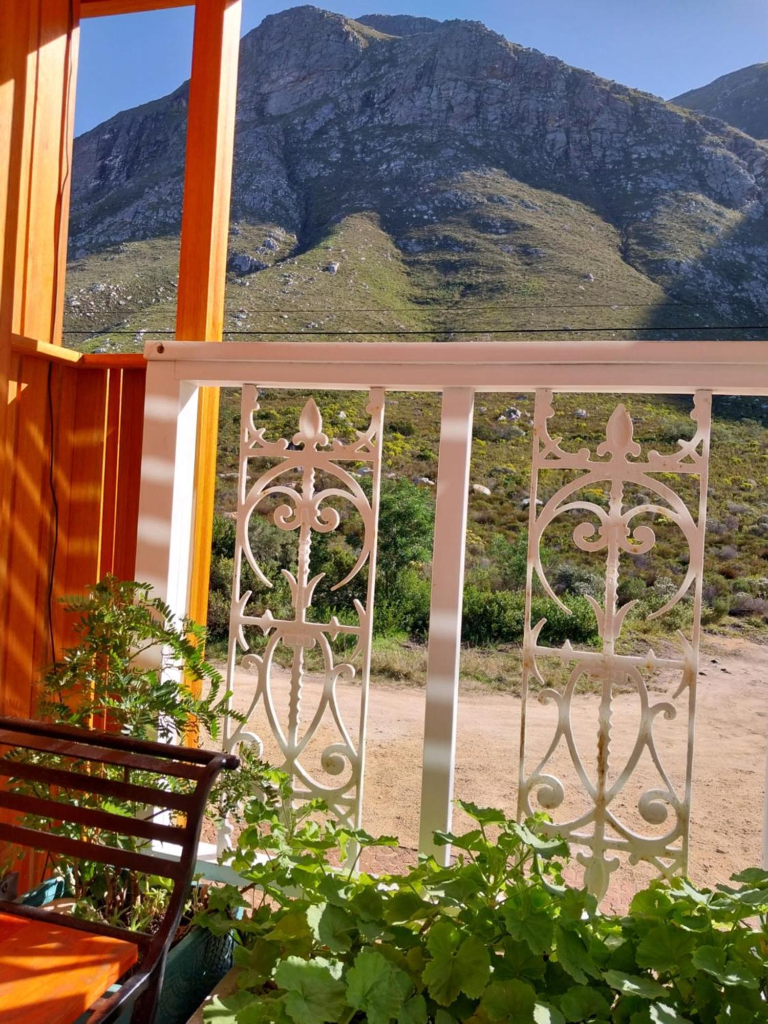 The Trailhouse Otel Bettyʼs Bay Dış mekan fotoğraf