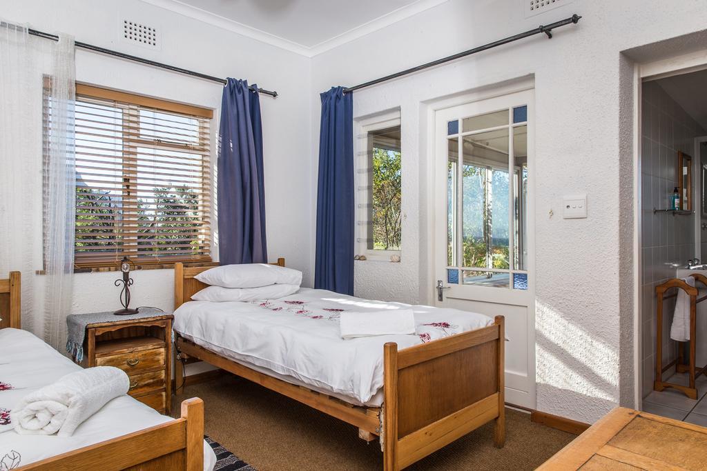 The Trailhouse Otel Bettyʼs Bay Dış mekan fotoğraf