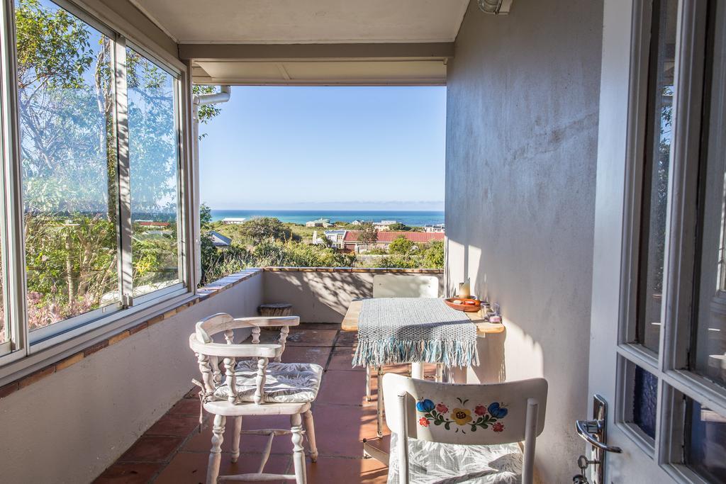 The Trailhouse Otel Bettyʼs Bay Dış mekan fotoğraf